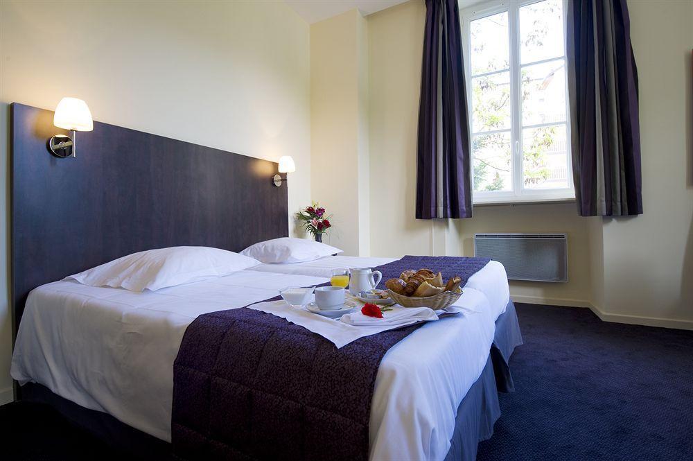 Hotel Savoy