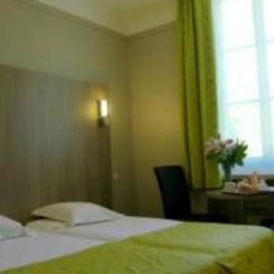 Savoy Hotel 3*